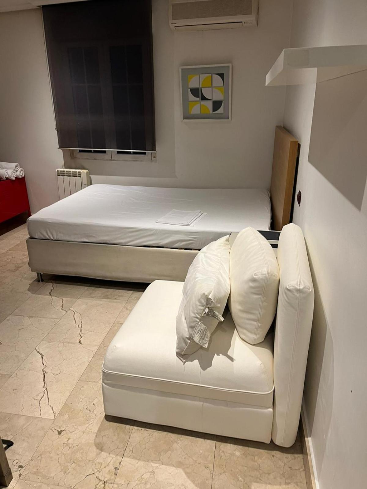 Exyca Malasana Madrid Ngoại thất bức ảnh